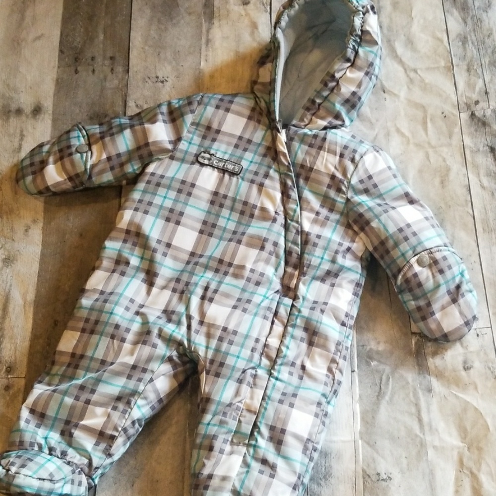 NWOT Carter's zip up snow suit